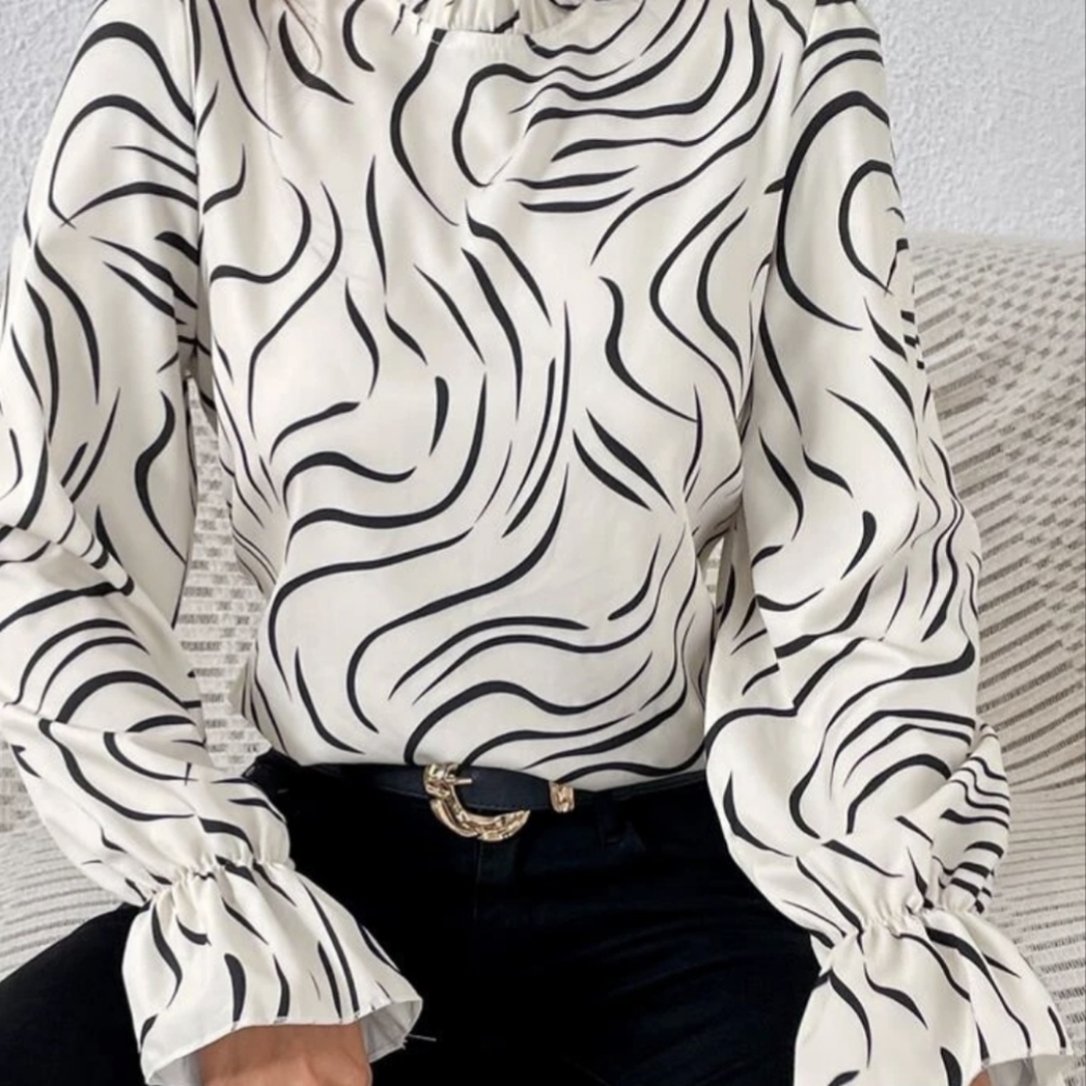 NEW Allover Print Flounce Sleeve Frill Trim Blouse